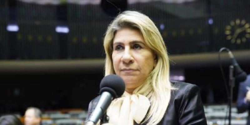 Ministério esclarece situação do bombeamento no Eixo Leste da Transposição após cobrança de deputada