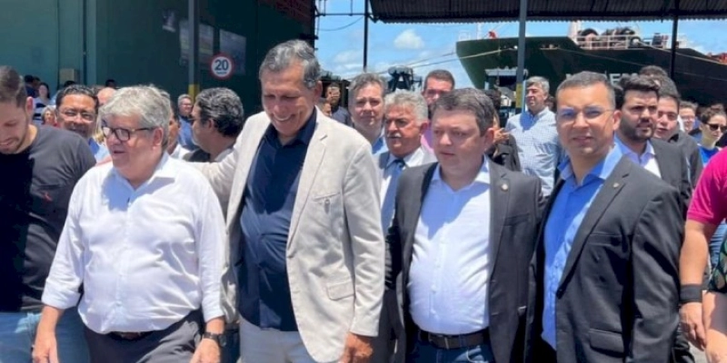 Alexandre de Zezé afirma que melhoria da estrutura do Porto de Cabedelo movimenta economia do Estado 