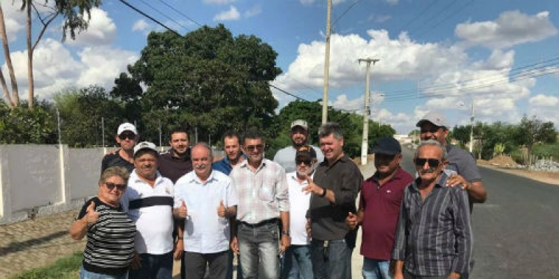 Deputado Inácio visita o Cariri, vistoria obras, e é recebido por lideranças politicas 