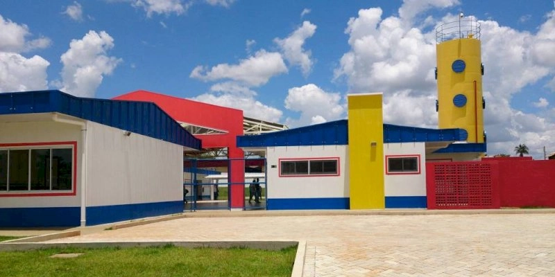 Prefeitura de Sousa anuncia processo licitatório para finalizar obra de construção de creche no Alto do Cruzeiro