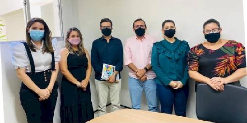 Vereador Radamés participa com a Secretária de Saúde em João Pessoa de reunião para discutir habilitação da UPA ser referência do combate a Covid-19 
