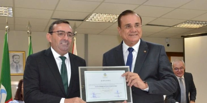 Câmara de Vereadores de Sousa entrega Título de Cidadão ao Presidente do TJ/PB