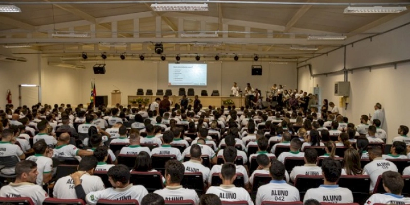 Acadepol conclui primeira turma do curso de formação 2023 com palestra sobre Administração Pública
