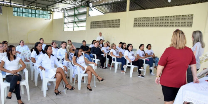 Sedh encerra cursos de Corte/Escova e Depilação no CSU de Mandacaru
