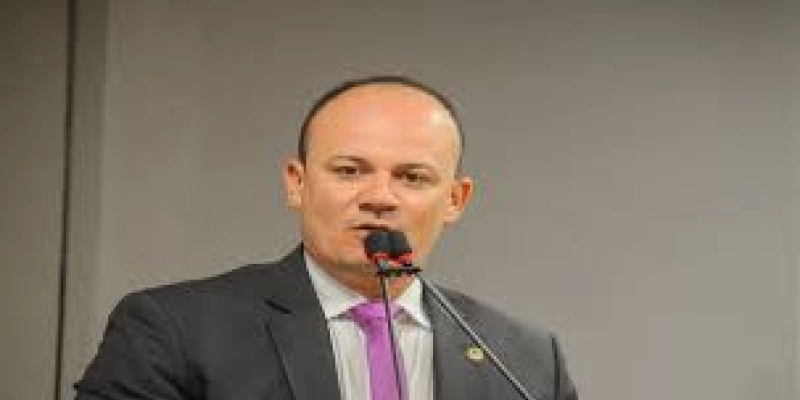 Lei de autoria do deputado Cabo Gilberto determina que Jogos do Campeonato Paraibano e outros eventos esportivos devem ter execução de hinos nacional e estadual na Paraíba