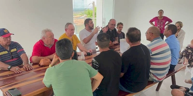 Lideranças se reúnem, e reafirmam defesa da pré-candidatura a Prefeito de Júnior do Peixe em Marizópolis 
