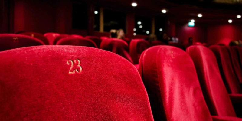 Estudo analisa roteiros de filmes para entender lucros e fracassos; Confira