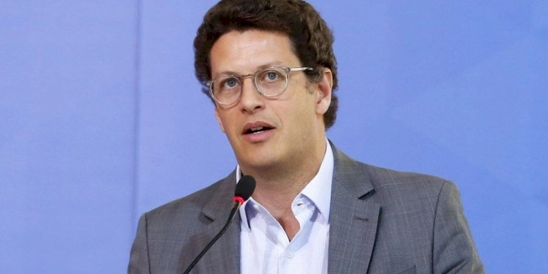 Ricardo Salles e Ministério do Meio Ambiente são alvos de operação da PF