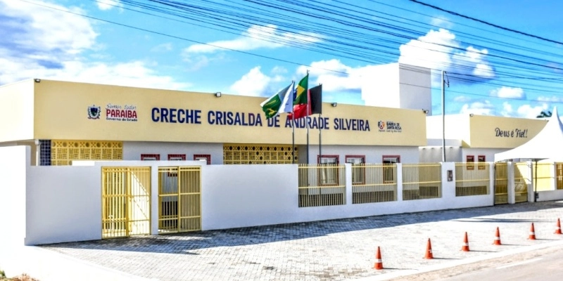 João Azevêdo entrega creche em Barra de Santa Rosa e destaca investimentos do Governo da Paraíba na primeira infância