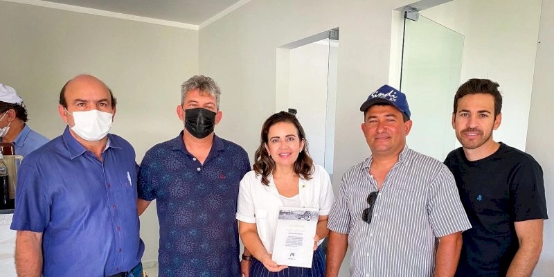 Deputada Pollyanna recebe homenagem do setor de mineração do Junco do Seridó