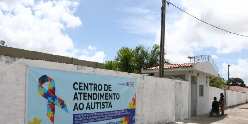 Azevêdo inaugura Centro de Atendimento ao Autista e destaca importância de políticas de inclusão social
