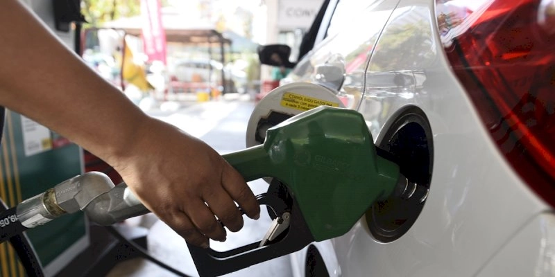 Procon-JP constata que preço médio da gasolina está em R$ 6,482 e menor valor se mantém em R$ 6,379