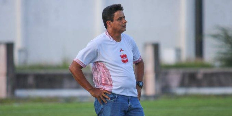 Reginaldo Sousa deixa o Auto Esporte, após derrota