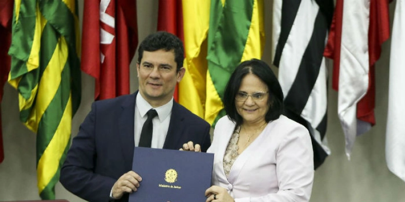 Violência doméstica é ato de covardia e precisa ser coibida, diz Moro