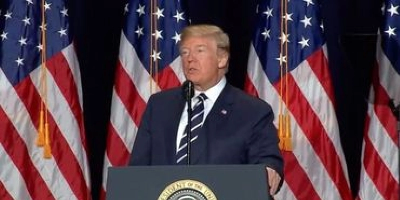 Donald Trump: “precisamos da fé em Deus para sermos uma grande nação”