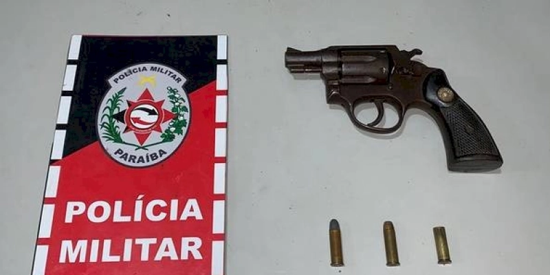 OPERAÇÃO PARADIGMA: Polícia Militar apreende mais uma arma de fogo durante blitz na área do 12º BPM