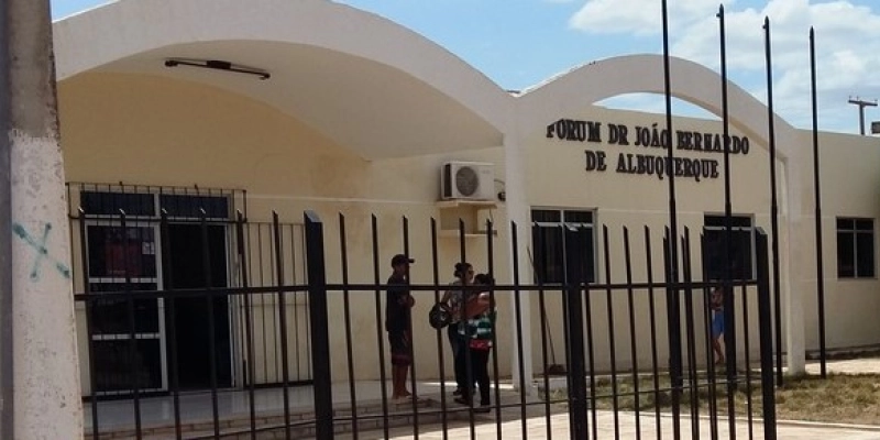Justiça Eleitoral acata denúncia e proíbe evento político em Santa Helena 