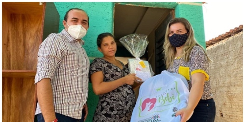 Gestantes são beneficiadas com entrega de enxoval em mais uma etapa do Programa Meu Bebê, em Sousa 