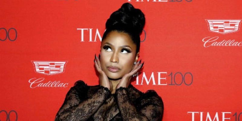 Nicki Minaj diz que faz sexo três vezes por noite
