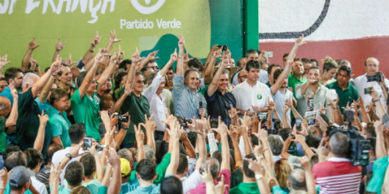 PV reúne mais de 2 mil pessoas, empossa novo Diretório Estadual e reforça nome de Lucélio ao Governo
