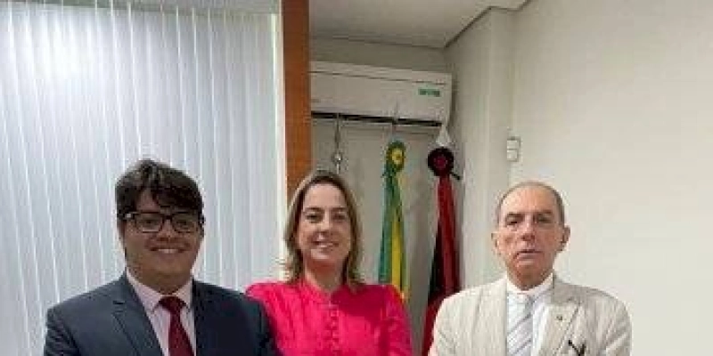 Cursos são tratados em reunião do diretor da Esma, representante da UFPB e diretora do Fórum de CG