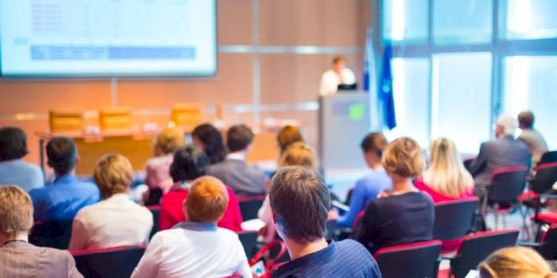 Encontro vai debater inovação e pensamento crítico na Educação