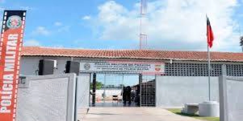 Bandidos armados, rendem clientes em Bar, levam dinheiro, celulares, e uma Moto em Sousa