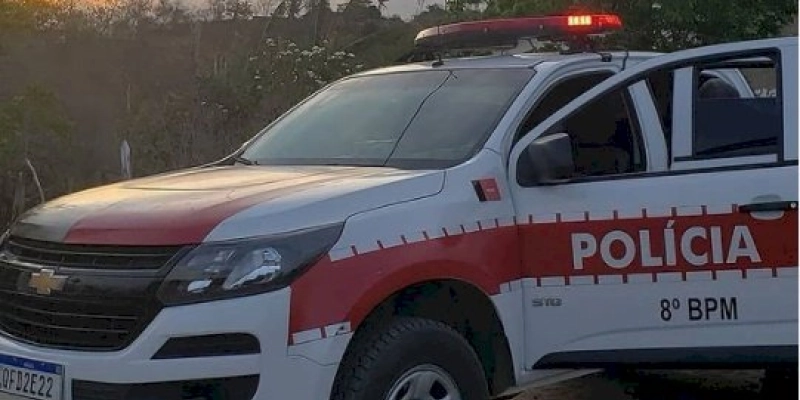 Polícia militar prende indivíduos suspeitos de homicídio