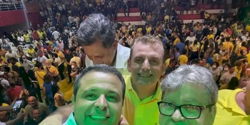 Ao participar de encontro do PSB em João Pessoa, Chico Mendes ressalta importância de alianças