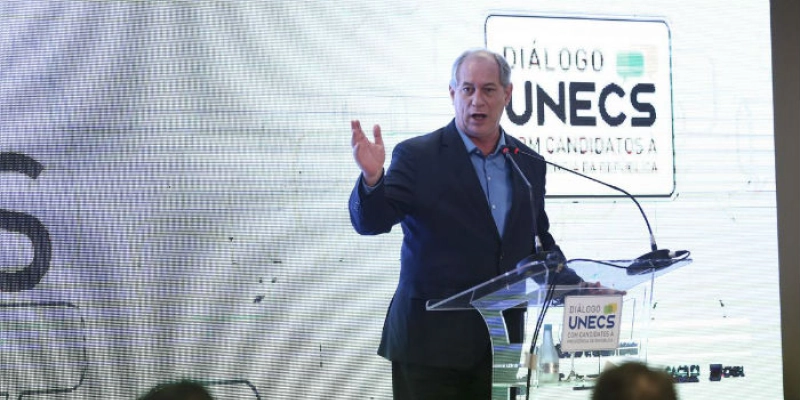 Ciro passa por procedimento médico e deve ter alta nesta quarta-feira