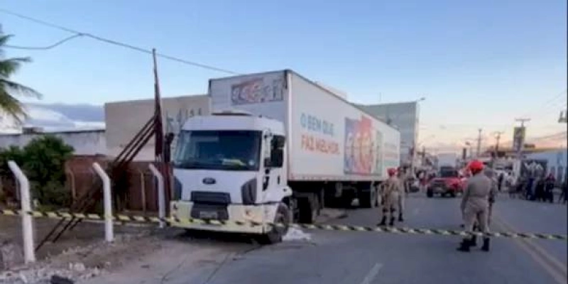 Mecânico morre ao ser atropelado enquanto fazia manutenção em caminhão, na PB