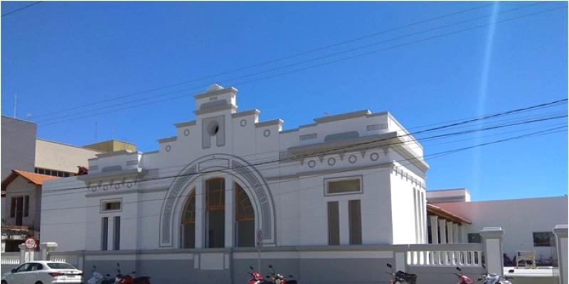 Tyrone prepara Cine Teatro Municipal para ser entrega à população; Obras já estão sendo finalizadas