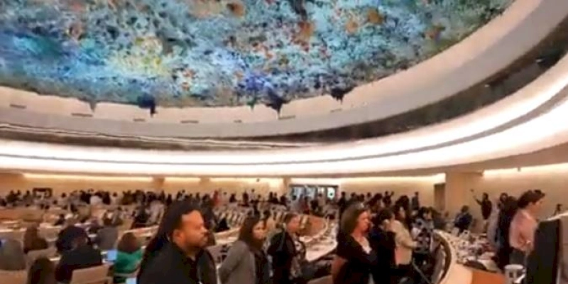 Vergonha Internacional: Comitê do Brasil vira as costas à Embaixadora dos EUA durante discurso na ONU