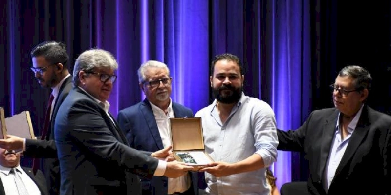 João Azevêdo participa de homenagens pelos 77 anos do DER e destaca importância do órgão no desenvolvimento do Estado