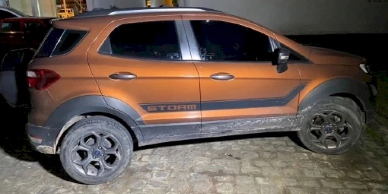 Ex-presidiário é detido pela polícia na PB com veículo roubado no estado de Minas Gerais
