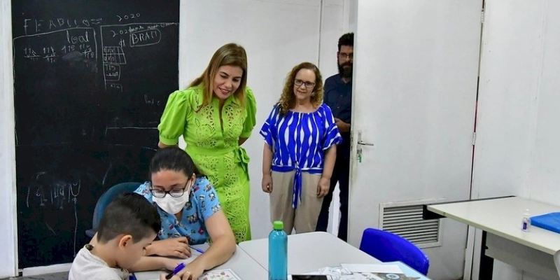 Primeira dama de Sergipe conhece serviços oferecidos pelo Governo do Estado às pessoas com deficiência