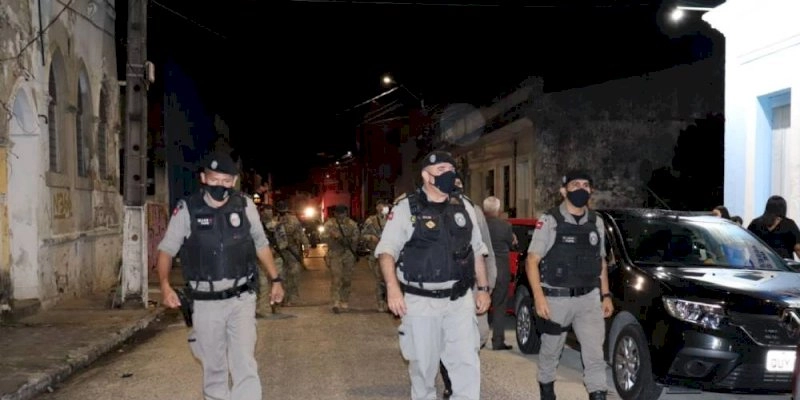 Mais de 180 pessoas presas, 29 armas e quase 90 kg de drogas apreendidas no feriadão na Paraíba