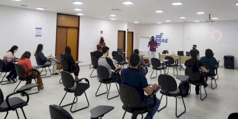 Empreendedores participam do 1º encontro presencial do programa de Pré-Aceleração de Startups - HUB Paraíba