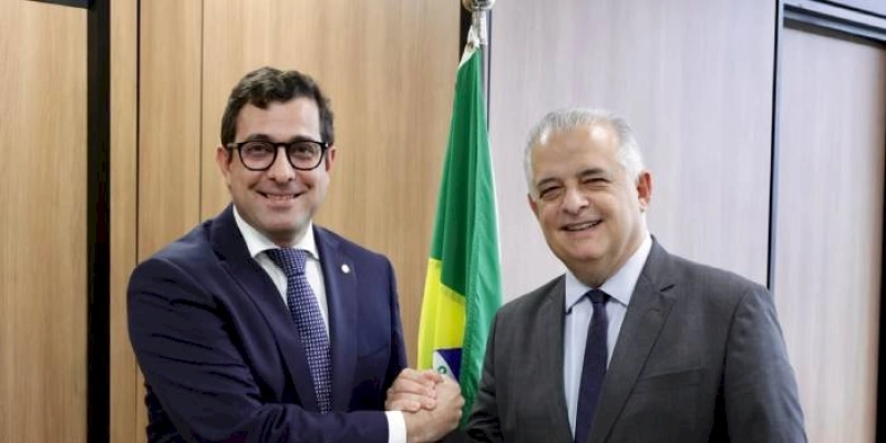 Portos e Aeroportos: Gervásio se reúne com ministro e trata da ampliação de voos para Cajazeiras e porto de águas profundas