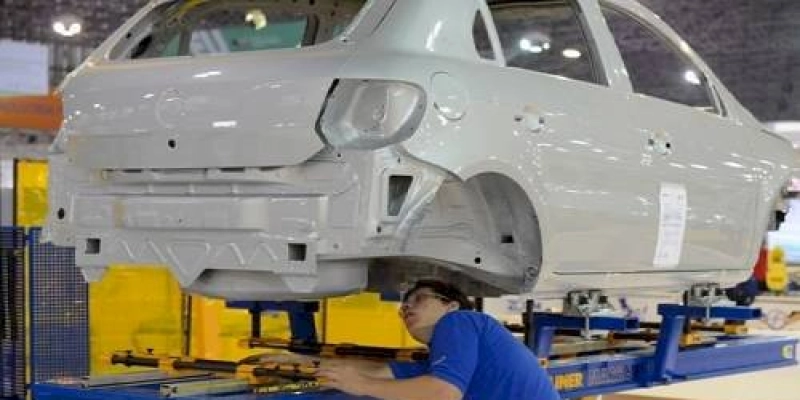 Confiança do empresário cresce em 28 de 30 setores da indústria em maio, aponta pesquisa da CNI