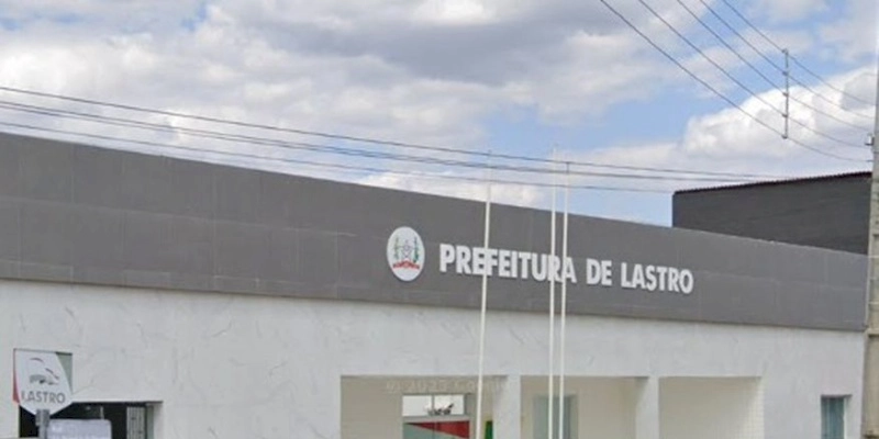 Espedito Filho tio do Gestor formaliza sua pré-candidatura para prefeito do Lastro contra Ronaldo de Bebé