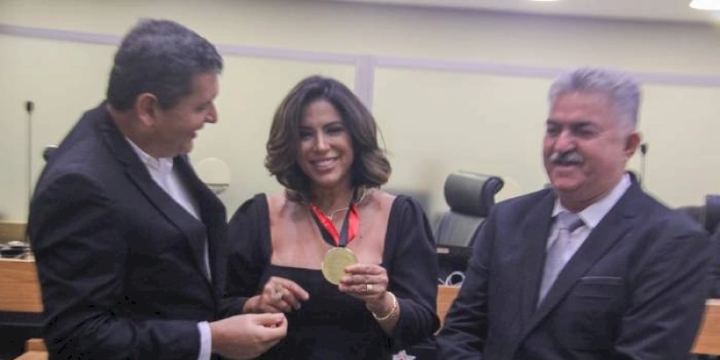 Assembleia Legislativa concede Medalha à sousense e sócia-proprietária dos Laticínios Belo Vale, Izis Madruga
