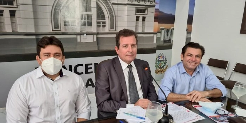 Nesta sexta-feira, prefeito Fábio Tyrone participa de entrevista coletiva de imprensa para anunciar ações e inaugurações