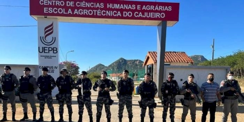 Polícia é acionada após ameaça de 'massacre' circular em grupos de WhatsApp na UEPB de Catolé do Rocha