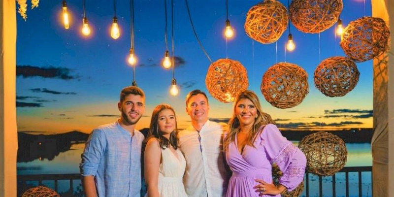 Mensagem de Natal do médico, Dr. Jarismar II, e da advogada, Dra. Herta Sônia e Família 
