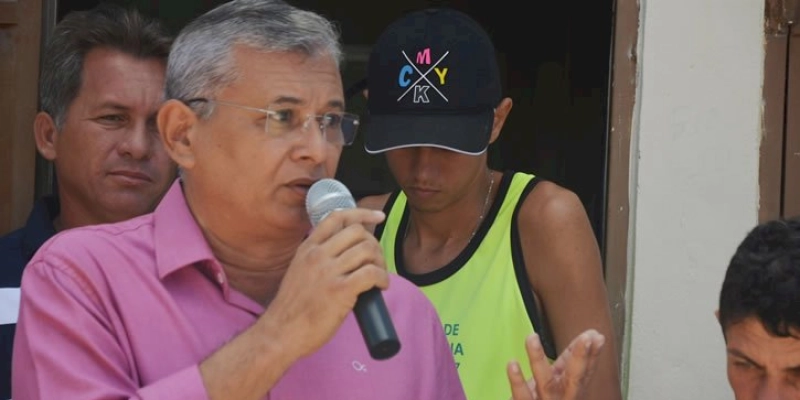 TVRPB: Secretário Emanuel debate nesta quarta desafios da Educação de Vieirópolis no Ponto & Vírgula