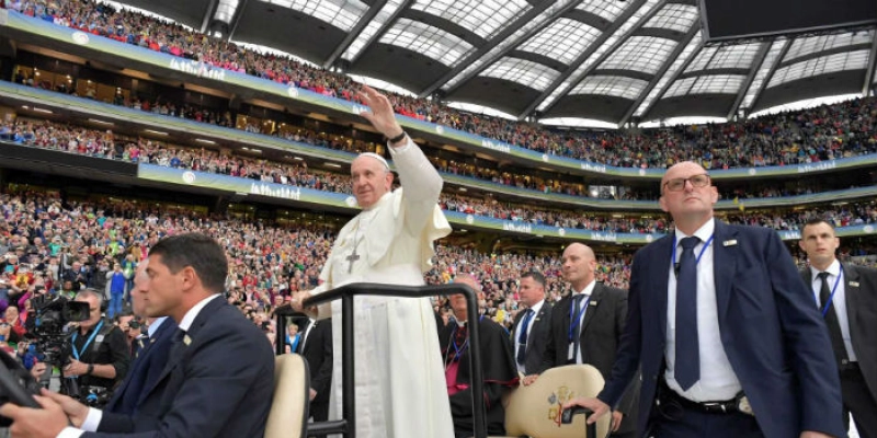 Há evidências de que Vaticano sabia de acobertamento, diz procurador