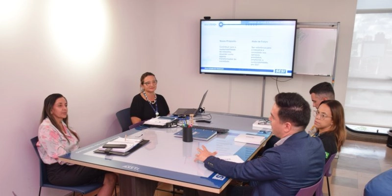 Superintendentes do SESI PB e dos Correios se reúnem para viabilizar parceria entre as instituições