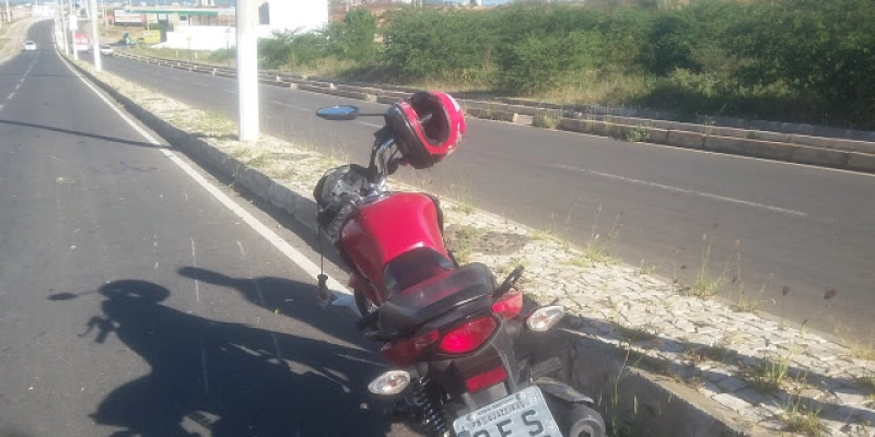 Homem morre vítima de acidente de moto na tarde desta quinta-feira (12)