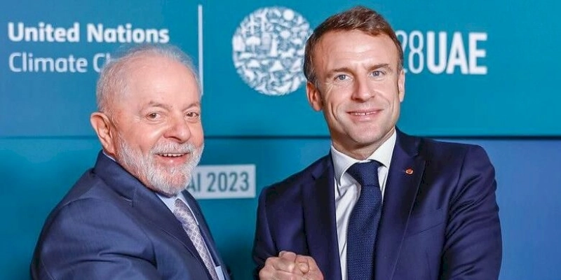 Lula abandona entrevista coletiva na COP28 após Macron chamar acordo do Mercosul de “incoerente e antiquado”